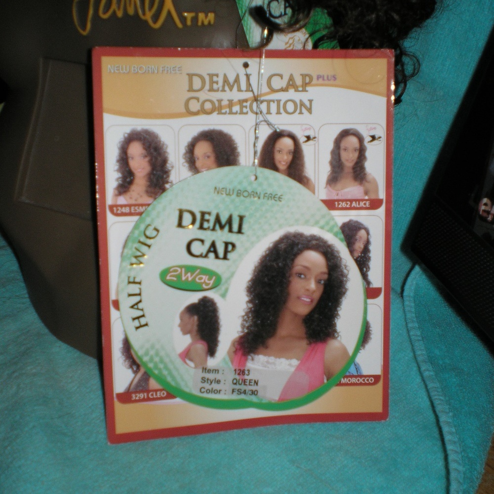 Demi Collection Queen - Picture 2 of 3